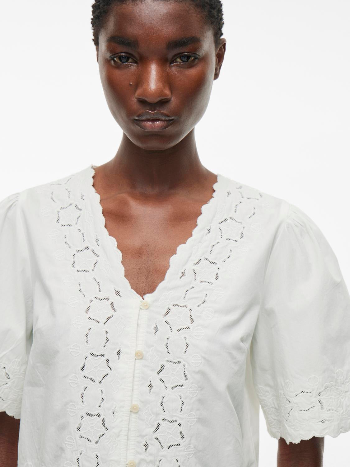 model_shot-creative